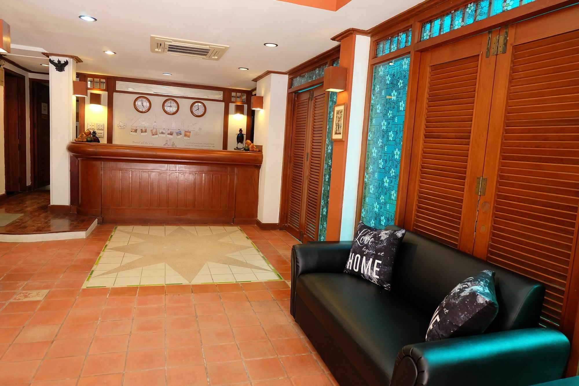 Kaneng Guesthouse HHQ Exteriér fotografie